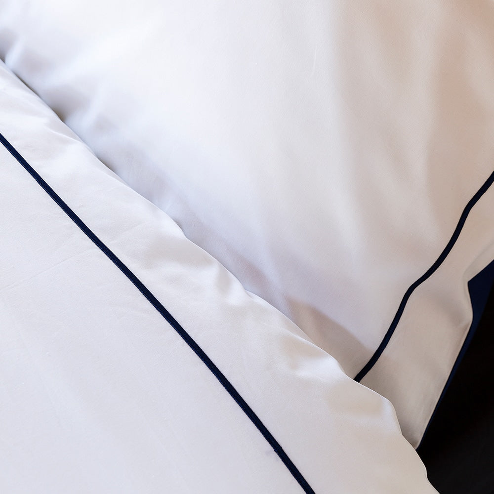 Duvet Cover 100% Egyptian Cotton Reversible Navy / White