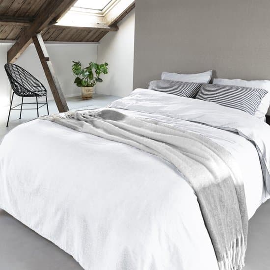 Dreamers Den Duvet Cover Half Linen White