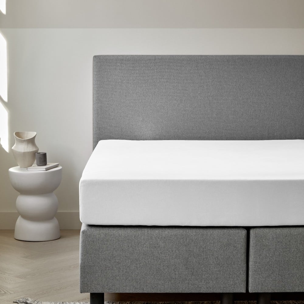 Dreamers Den Premium Jersey Elastane Fitted Sheet Organic Cotton White